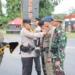 Kapolri Beri Penghargaan Pin Emas Kepada Prajurit TNI dan Anggota Polri yang tergabung dalam Satgas Operasi Damai Cartenz 2023