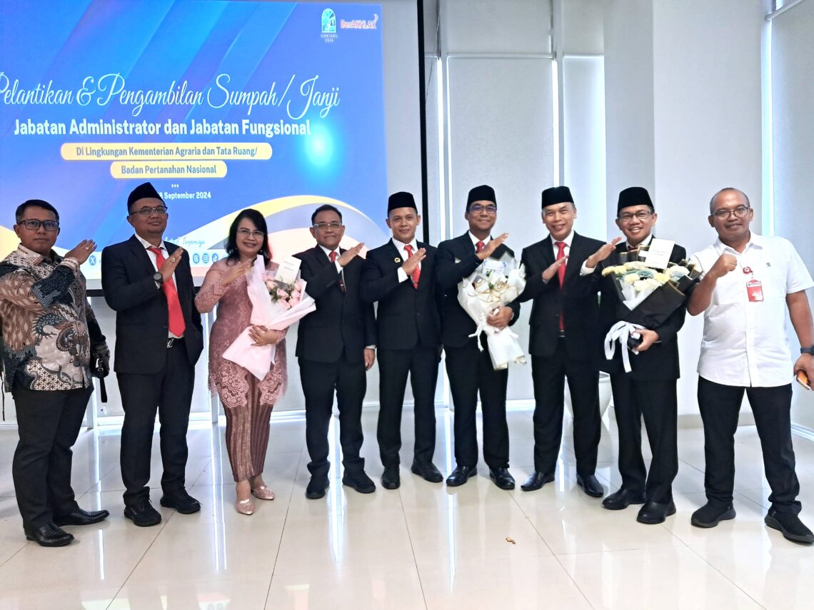 Kakanwil BPN Banten Berikan Semangat Terbarukan Kepada Pejabat Adminstrator Yang Baru Di Lantik