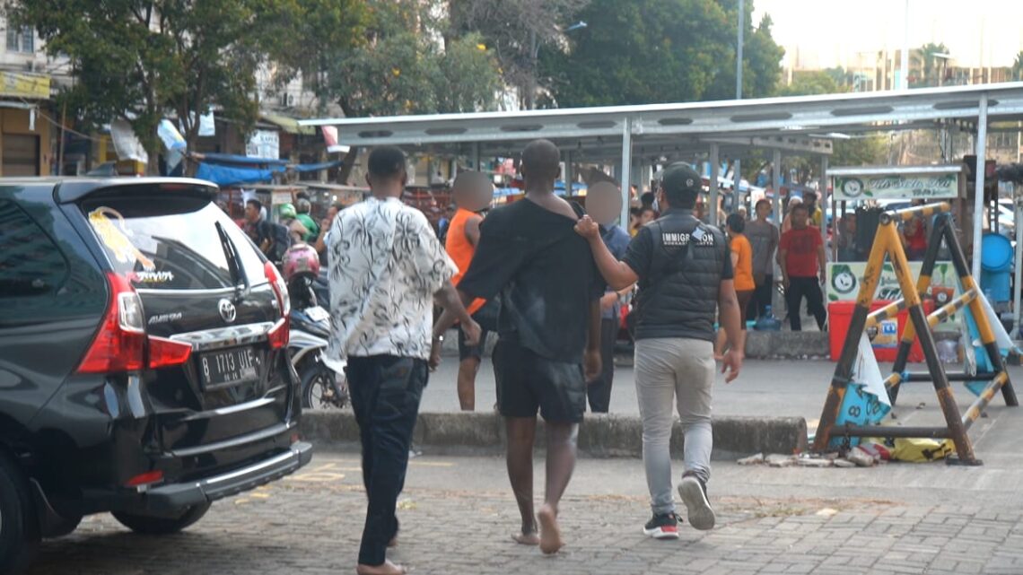 Imigrasi Soekarno-Hatta Amankan 52 Orang Asing Bermasalah Dalam Operasi Pengawasan Serentak