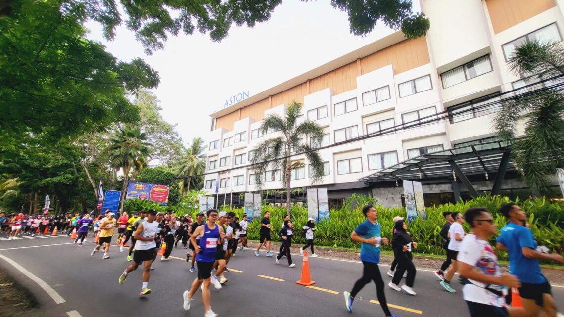 Aston Anyer Beach Hotel Sponsori Banten 10K Color Run, dalam Rangka HUT Provinsi Banten ke-24