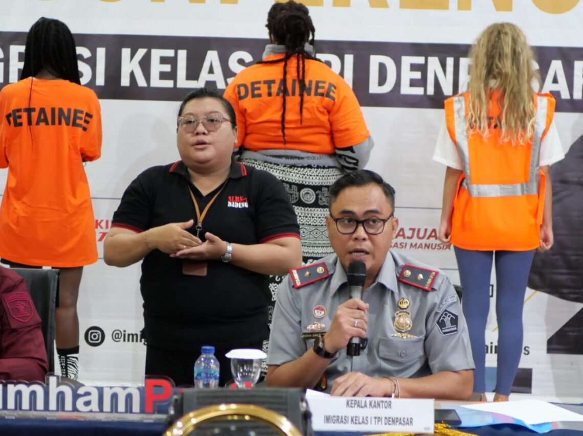 Imigrasi Denpasar Tindak 138 WNA Sepanjang Tahun 2024