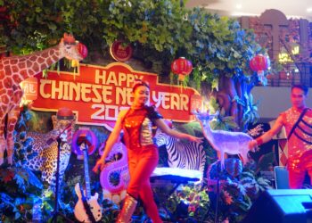 Rayakan Tahun Baru Cina Shio Ular Kayu tahun 2025 di Royal Safari Garden