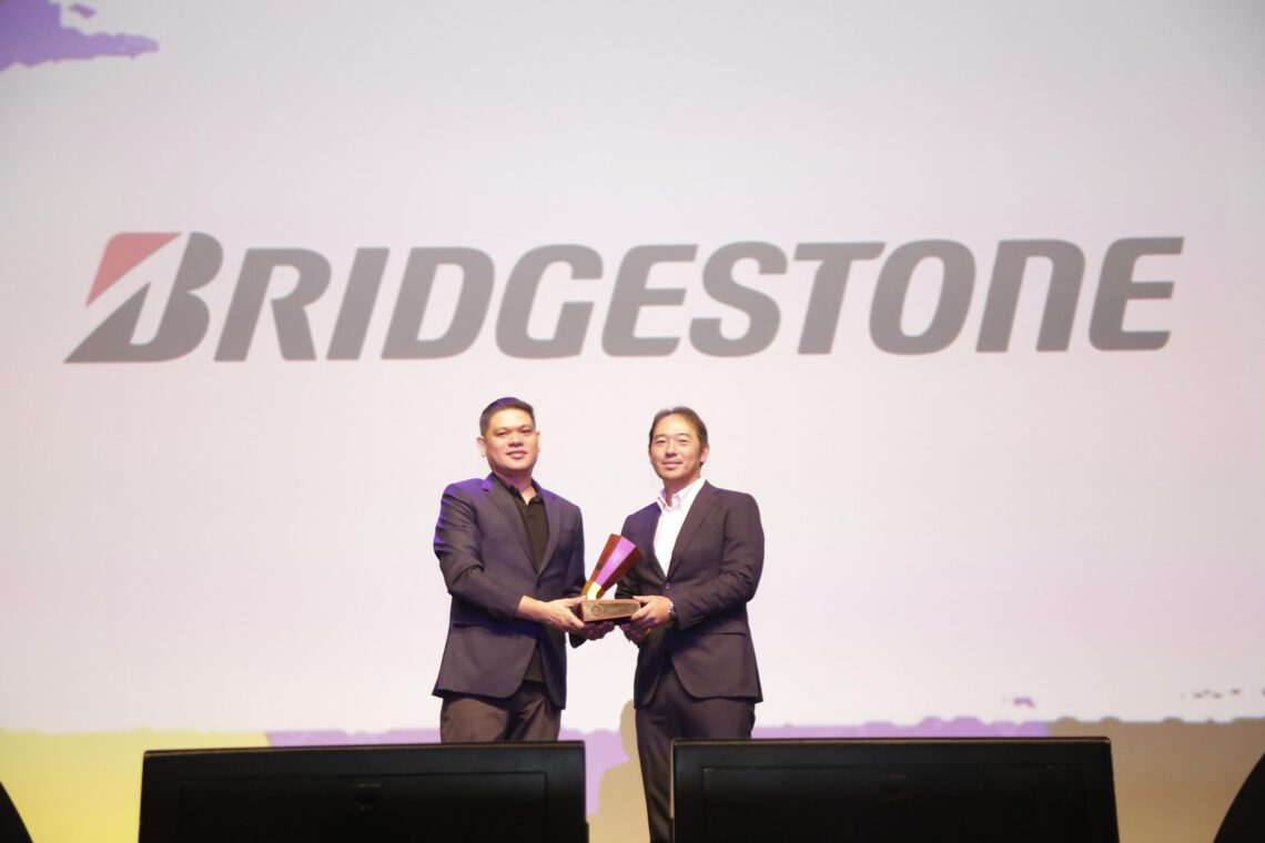 Bridgestone Indonesia Kembali Raih Penghargaan Gold Champion – Indonesia WOW BRAND 2025 – Kategori Ban Mobil Penumpang
