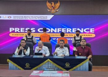 Imigrasi Tangerang Tangkap 2 Warga Negara China karena Bekerja Tanpa Izin