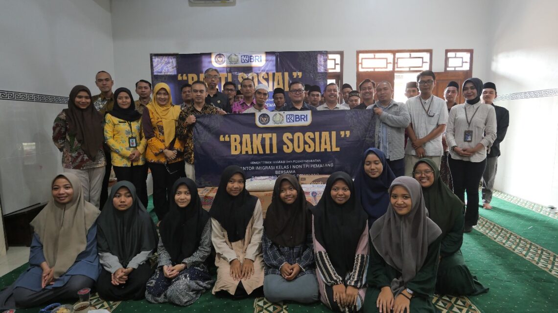 Imigrasi Pemalang dan BRI Gelar Bakti Sosial di Panti Asuhan Dewi Masyithoh
