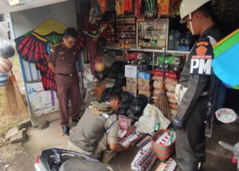 Razia Gabungan di Jember, Puluhan Ribu Rokok Ilegal Disita