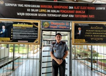 Kalapas Karawang: Siapapun Masuk ke Lapas Kelas IIA Karawang Wajib Ikuti Prosedur Halinar