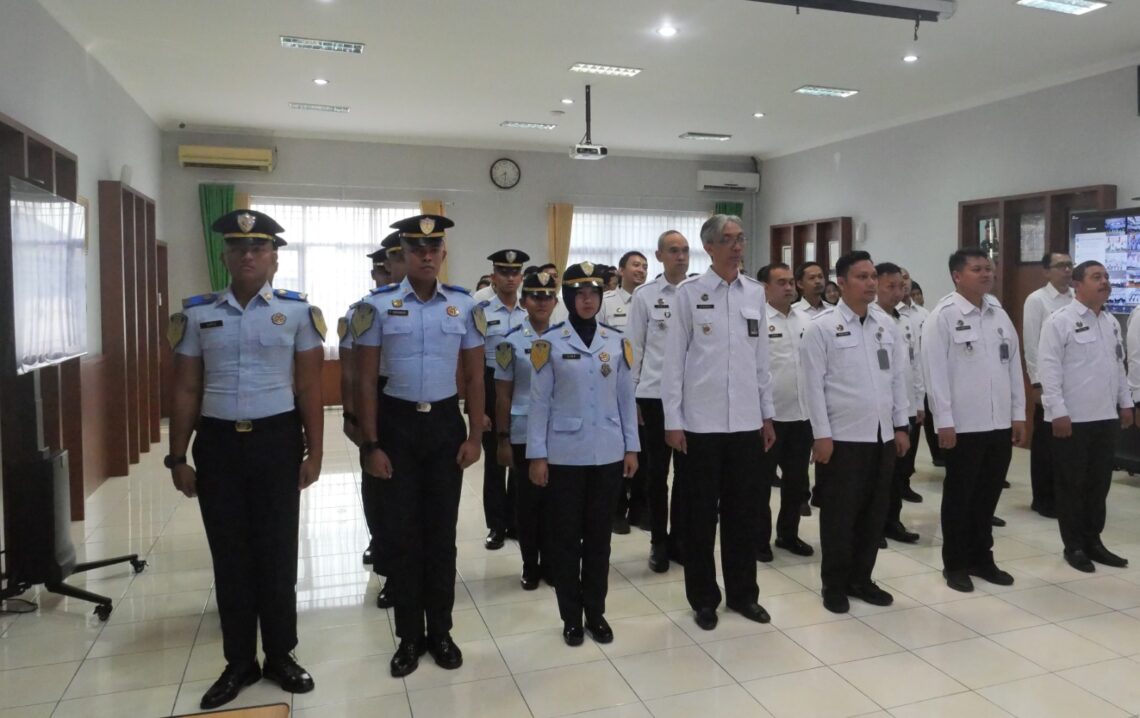 Imigrasi Pemalang Hadir Dalam Apel Bersama Secara Virtual Dengan Jajaran Kementerian Koordinator Hingga ImiPas