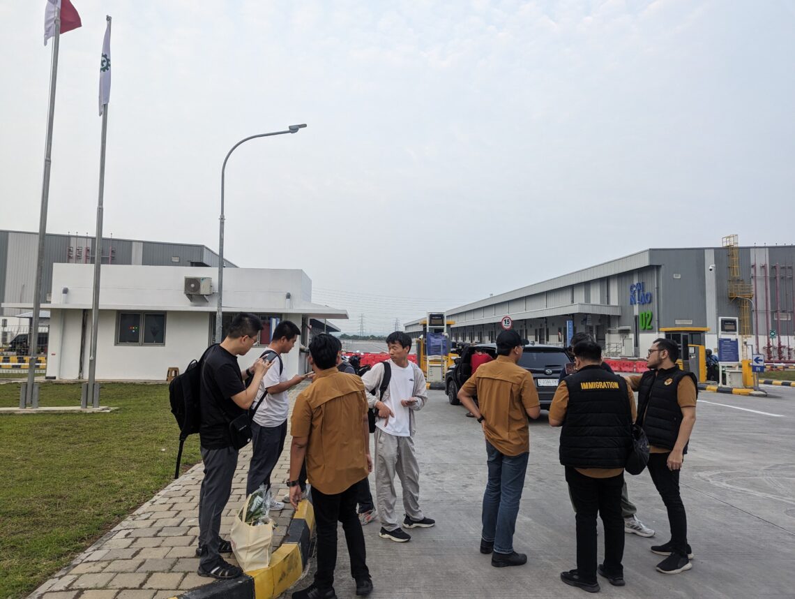 Imigrasi Bekasi Amankan 10 WNA dalam Operasi “WiraWaspada” 2025