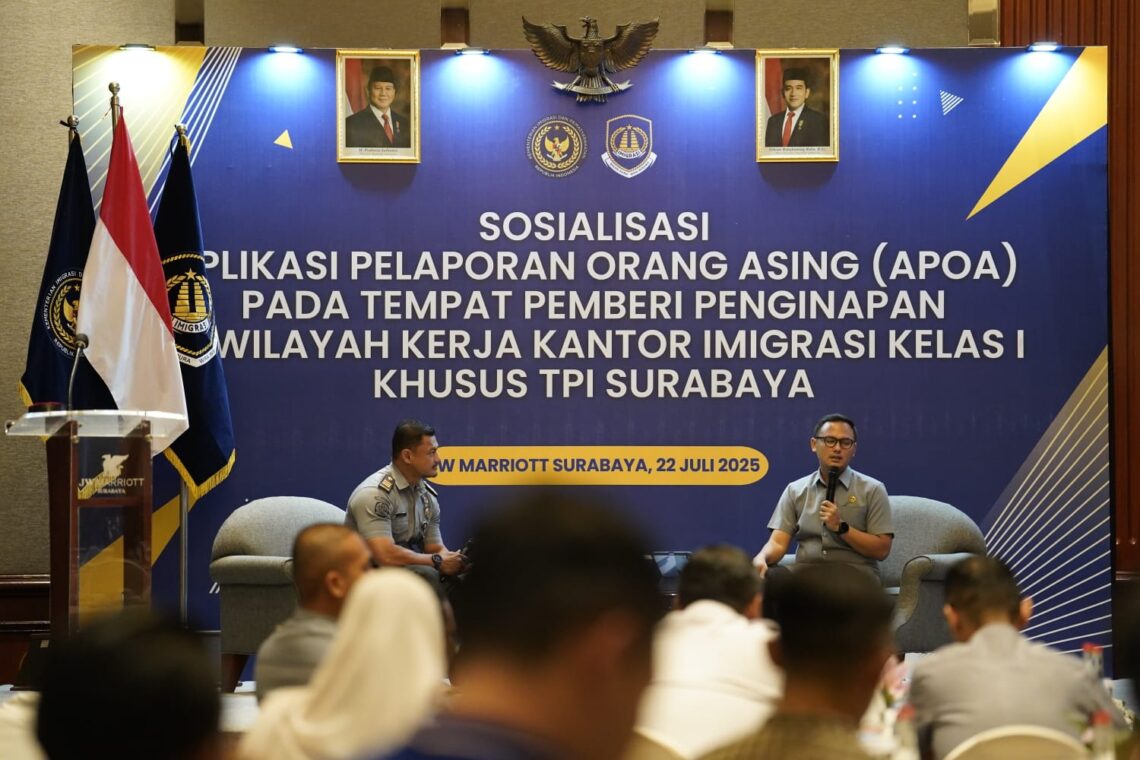 Imigrasi Surabaya Perkuat Pengawasan WNA Melalui Sosialisasi APOA Bersama Pelaku Usaha Penginapan