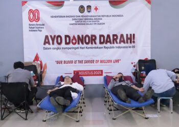 Imigrasi Cilegon Gelar Donor Darah dan Baksos Dalam Peringatan Kemerdekaan RI Ke-80