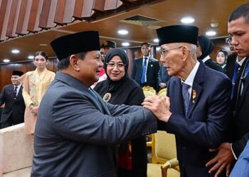 Presiden Prabowo Hampiri Tokoh Nasional dan Tamu Internasional Usai Pidato Kenegaraan