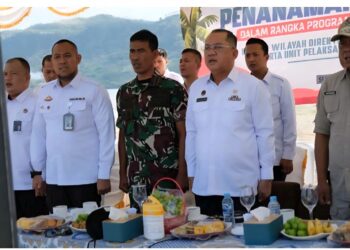 Imigrasi Sukabumi Turut Serta Tanam Pohon Kelapa Bersama Kanwil Ditjen Imigrasi Se-Jabar