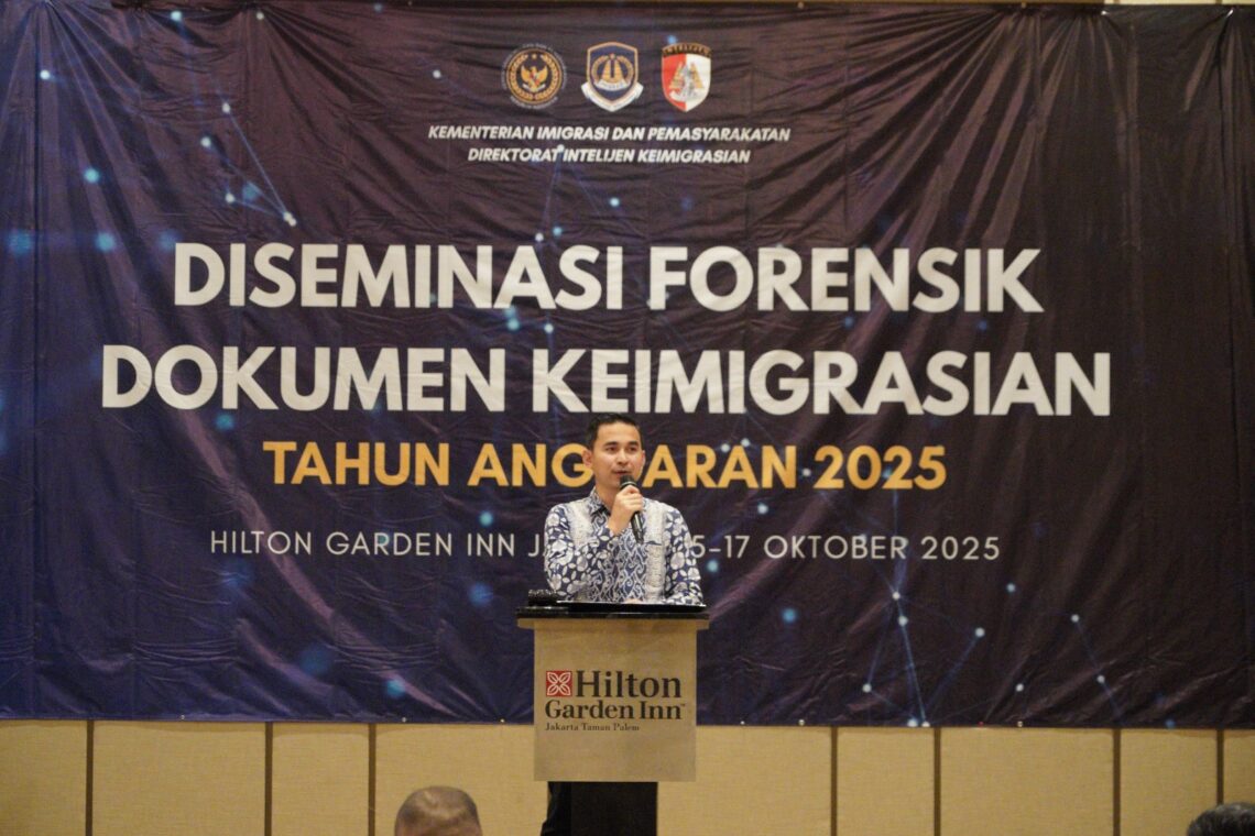 Imigrasi Surabaya Raih Penghargaan Pengelolaan dan Pelaporan Forensik Keimigrasian Terbaik