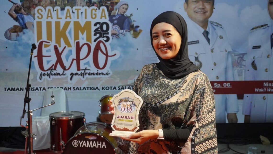 Imigrasi Semarang Juara 3 Stand Terbaik di Salatiga Expo Festival Gastronomi