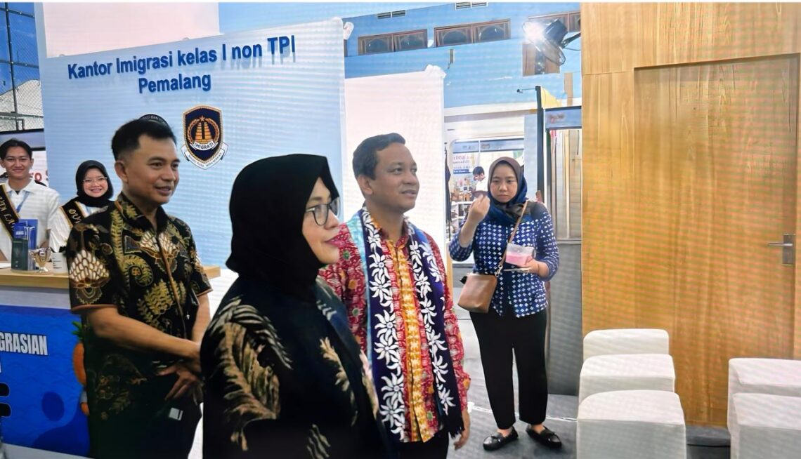 Imigrasi Pemalang Turut Hadir Dalam Pekan Batik Nusantara 2025